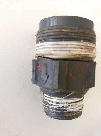 Suction check valve for D 100N-105/B-13 