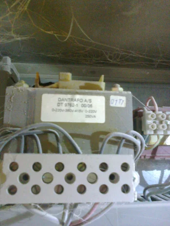 DT 9762-1 00/06 