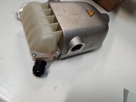 HFM1000/REV.01
