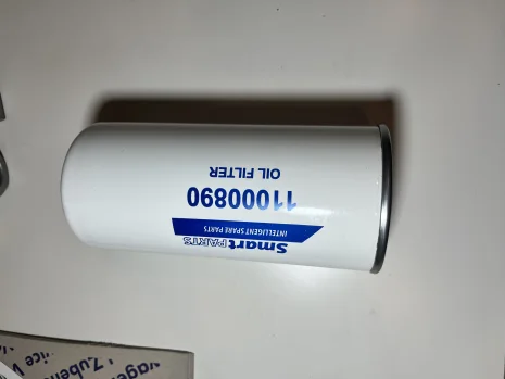 11000890