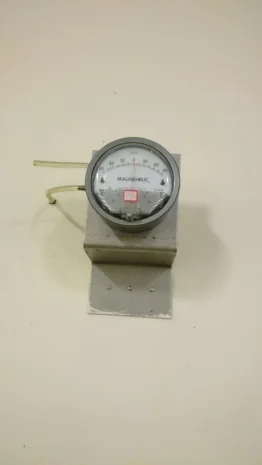 2300