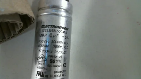 E33.B68-500415