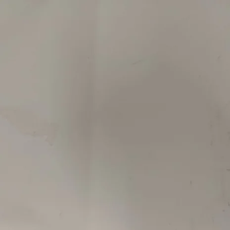 Y000243