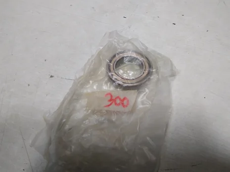 168300