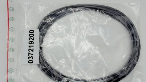 037219200