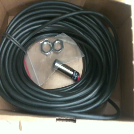 LT100HLTB3815