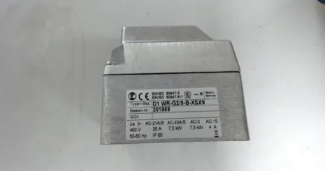 D1WR-G2/9-B-XSX9