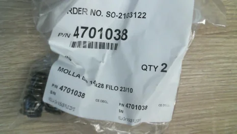 4701038