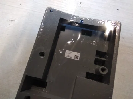 960A716