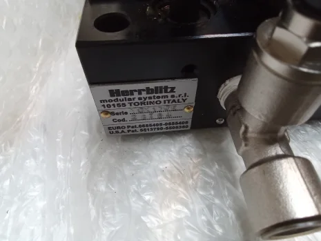 YCX100E/220 + DGN