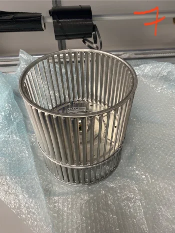 2VC.215X240X12.7LG ALU SCREW