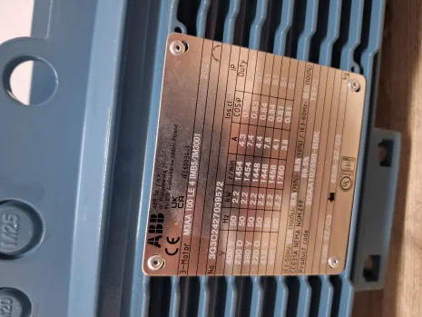 M3AA100LE4  / 3GAA102550-BSK