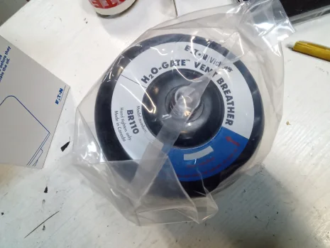 BR110 GATE VENT BREATHER³VICKERS H2O