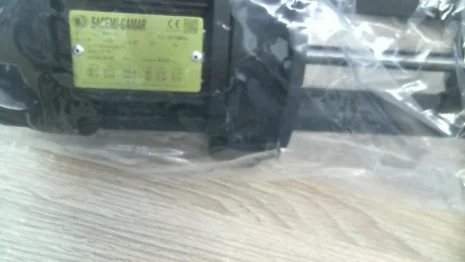 YT56SVAAA1705