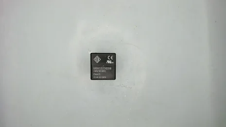 UDV12230DW
