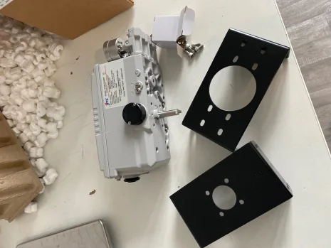 YT-3300RDN5200S